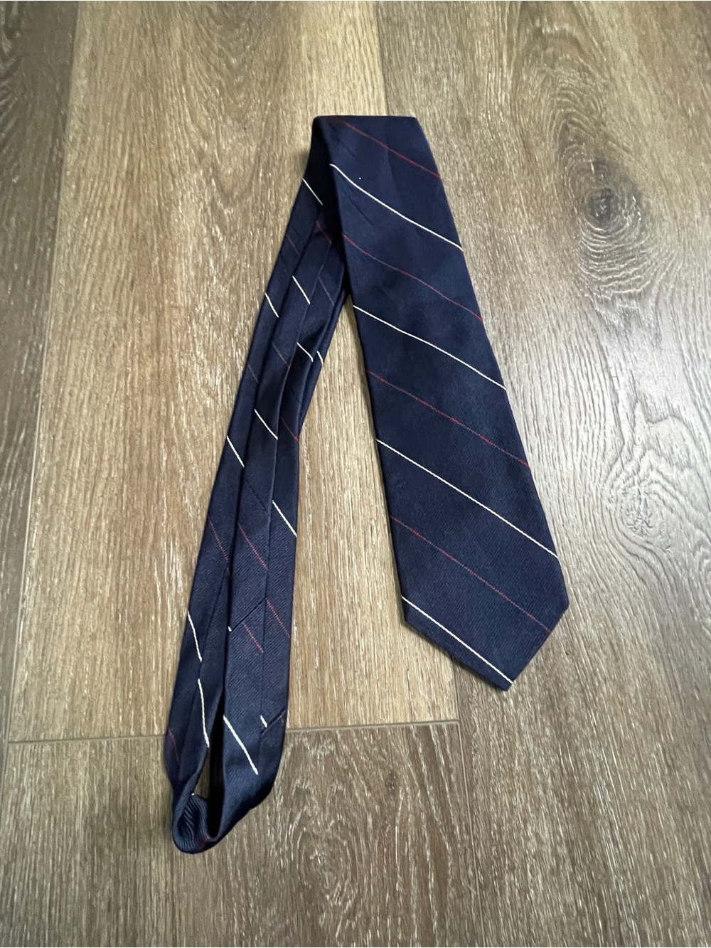 Lord & Taylor Navy The Man’s Shop by John Weitz Tie Cream/Red Diagonal Stripes
